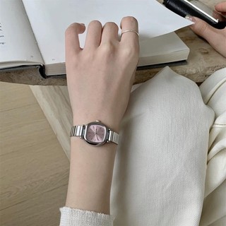 Đồng hồ thạch anh vuông vàng cổ điển Đồng hồ nhỏ tối giản dành cho nữ Dây đeo bằng thép không gỉ Đồng hồ đeo tay nữ