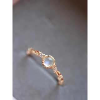 Nhẫn Đá Mặt Trăng Trắng Trong Suốt Cổ Tích Nhẫn Nữ Có Thể Điều Chỉnh Mở Phong Cách Nhật Bản Đầu Thời Trang Tinh Tế Đơn Giản Nhẫn Ngón Trỏ