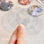 DELMER 5 Chiếc Huy Hiệu Hiển Thị Tay Áo, Bảo Vệ Huy Hiệu Bảo Vệ Ita Túi Pin, Huy Hiệu Túi Hiển Thị Trong Suốt Huy Hiệu Anime Bảo Vệ Tay Áo Bảo Vệ