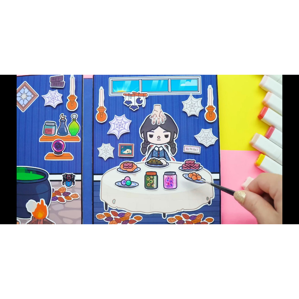 ĐỒ CHƠI NGÔI NHÀ BÚP BÊ GIẤY CẮT THỦ CÔNG DIY - Wednesday's Black House In Quiet Book