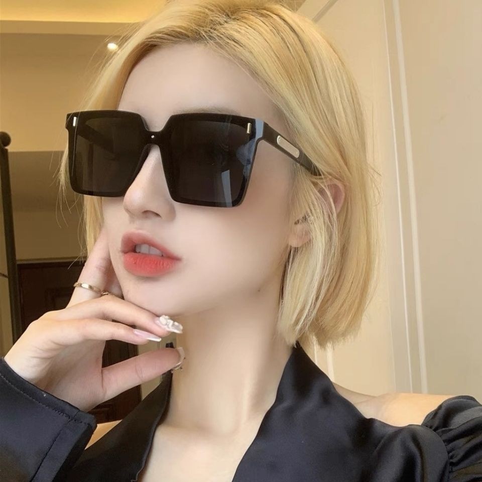 [Yunyuan] Kính râm nhựa tổng hợp toàn khung, Kính râm làm móng tay gạo hợp thời trang, Kính đôi chống tia cực tím, Kính đôi nam và nữ, Kính râm vuông khung lớn một mảnh được cá nhân hóa