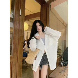 Áo sơ mi nữ dáng rộng có mũ phong cách trẻ trung năng động hottrend mùa hè hàng QC XIMIMI SP161