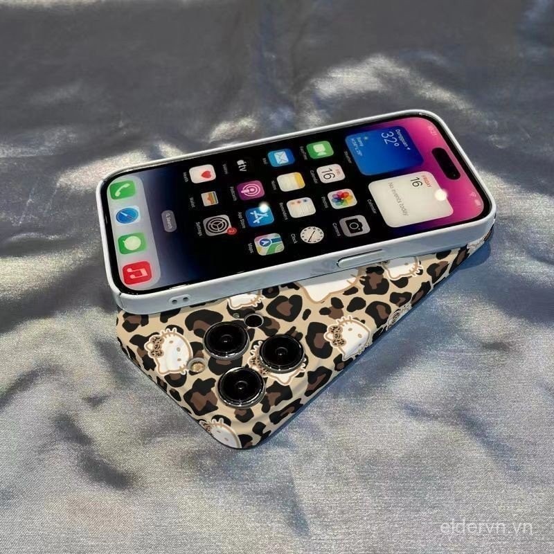 Ốp Điện Thoại Hello Kitty QYJS In Hình Da Báo Thích Hợp Cho 11 14 15 PLUS 12PRO 13 14 15 ProMax XSMAX XR XS X SE 7 8 PLUS Dễ Thương Sáng Tạo Chống Sốc 78BE