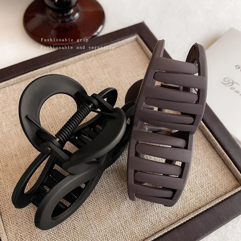 Hình mờ 8 hình Grab Clip Tính khí trung bình Cá mập nữ Grab Clip
