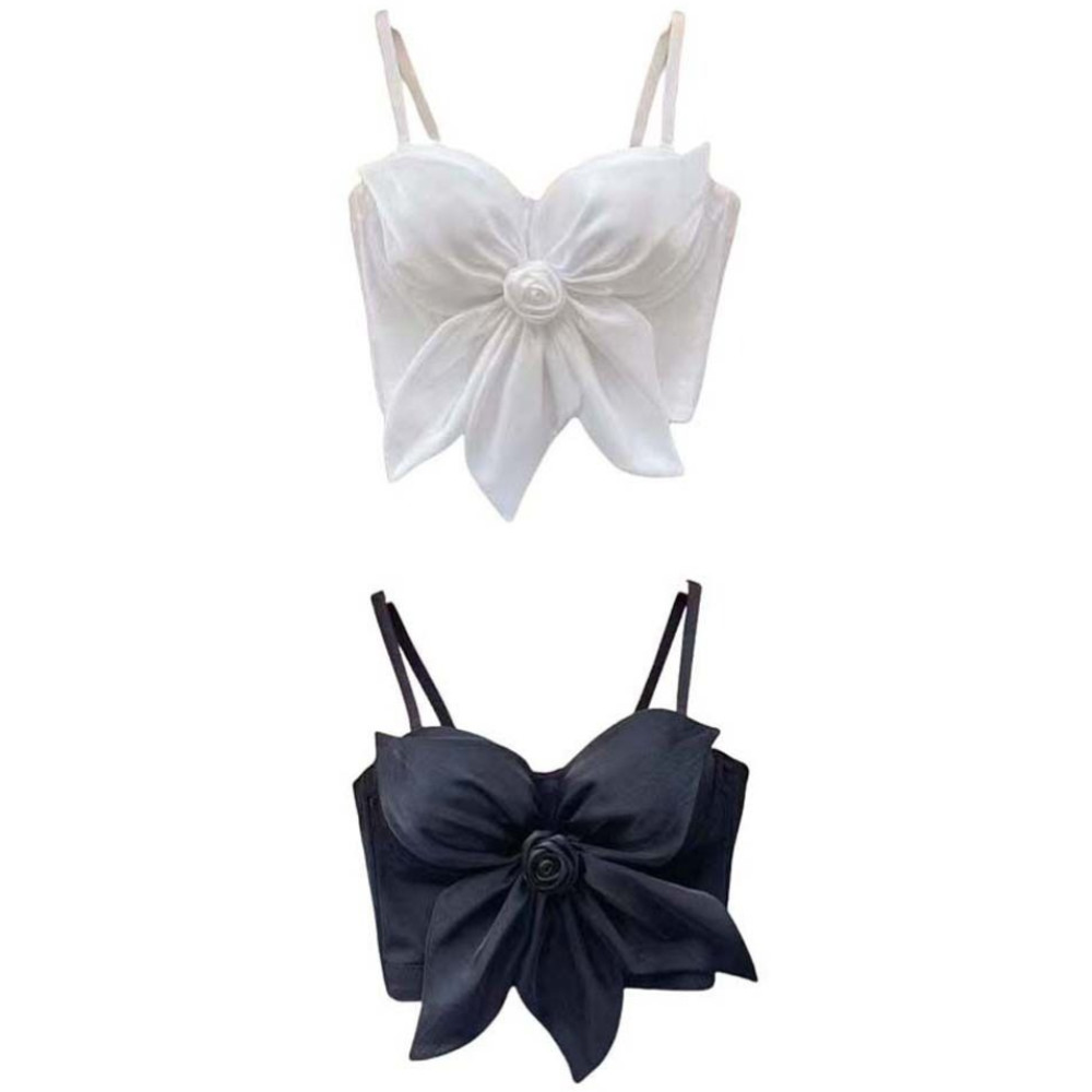 Áo hai dây và crop top hoa hồng 3D, thiết kế slim-fit đen trắng, phù hợp thời trang và du lịch