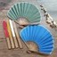 Quạt vỏ Mini FUJIOU, Quạt cầm tay gấp cổ điển, Quạt quạt cầm tay nhẹ nhàng phong cách màu trơn dễ thương