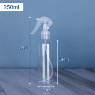 Bình Xịt Nước Tưới Cây Bằng Nhựa 4 Kích Cỡ Tiện Dụng FETA