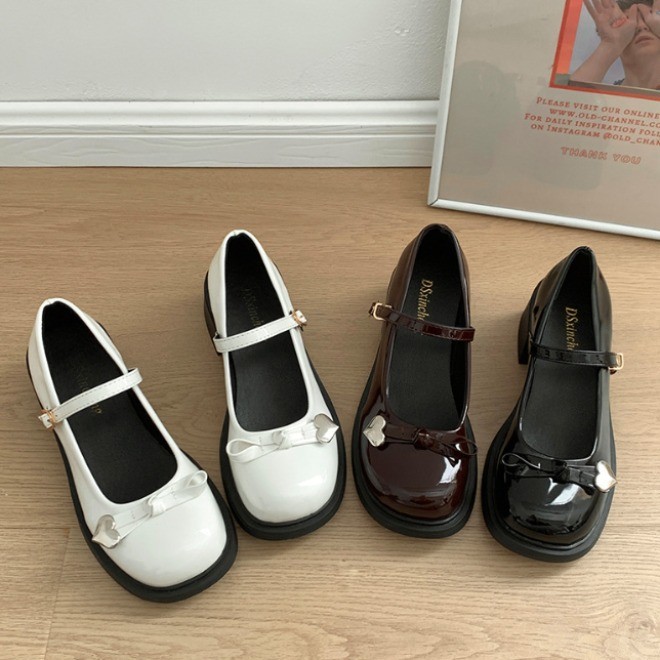 🔥Còn hàng🔥Giày búp bê nữ 5 phân,Giày đốc nơ trái tim da bóng gót 5cm,trắng đen và nâu(cỡ 35-40)