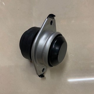 2512404717 Giá đỡ động cơ động cơ cho Mercedes Benz W164 W251 ML300 ML350 GL550 2512403017 2512403217