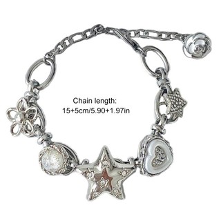 Vòng tay trái tim ngôi sao dây xích thời trang, đính hạt sang trọng, tạo vẻ quyến rũ và độc đáo cho bạn.