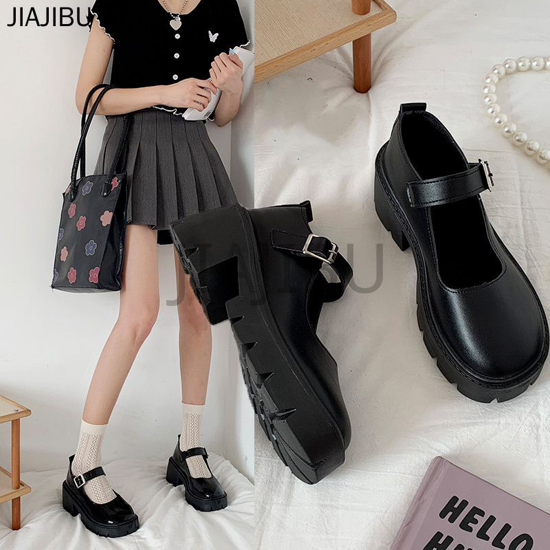 Size 34-43 Giày Đi Học Màu Đen Phong Cách Đại Học Cổ Điển Nhật Bản 42 Giày Nữ Cỡ Lớn Retro Casual Soft Sole Cosplay Doll Shoes Korean Fashion Platform Mary Jane Shoes Giày Lolita Cao Gót  Giày Da Mũi Tròn Chống Trượt Phong Cách Anh Quốc Giày Khiêu Vũ
