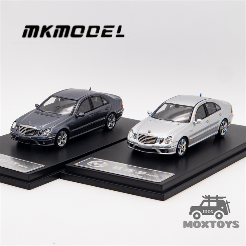MK Model Mercedes-Benz E63 AMG W211 in Black Limited to 999 Pcs 1:64