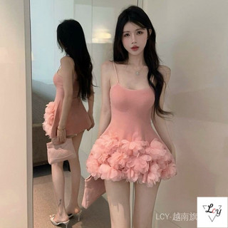 Váy đi nghỉ mát phong cách công chúa gợi cảm dành cho nữ, váy xòe in hoa mùa hè, váy yếm không tay ngọt ngào và thu hút.