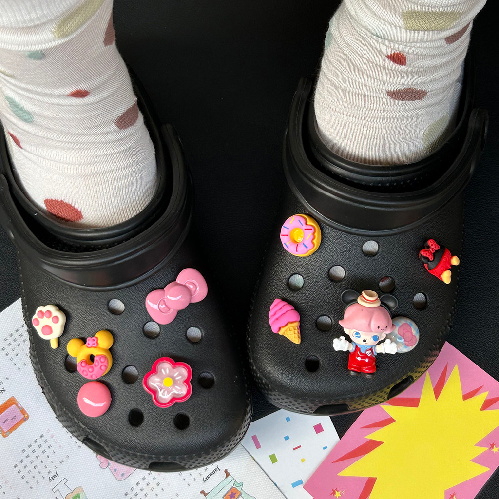 Phụ kiện Pop Mart Dimoo Disney Mickey hoa giày lỗ thích ứng với CROCS, Busch, Zhibixing, tháo rời, ins