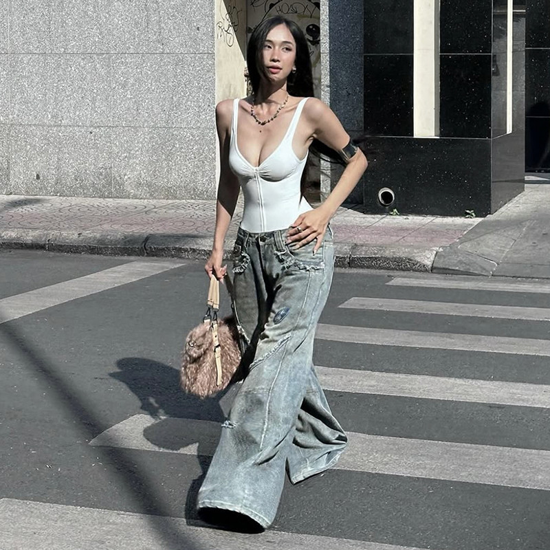 Quần Skinny Sling Body Off Vai Chiết Eo Không Đều - Phong Cách Mỹ Thanh Lịch và Gợi Cảm