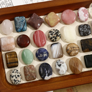 Hình học không đều và hình bầu dục từ đá tự nhiên, phụ kiện trang sức handmade bao gồm vòng cổ và mặt dây chuyền, chất liệu đẹp mắt, phù hợp cho bán buôn