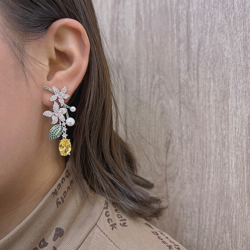 Bông tai dài hoa Zircon thời trang mới
