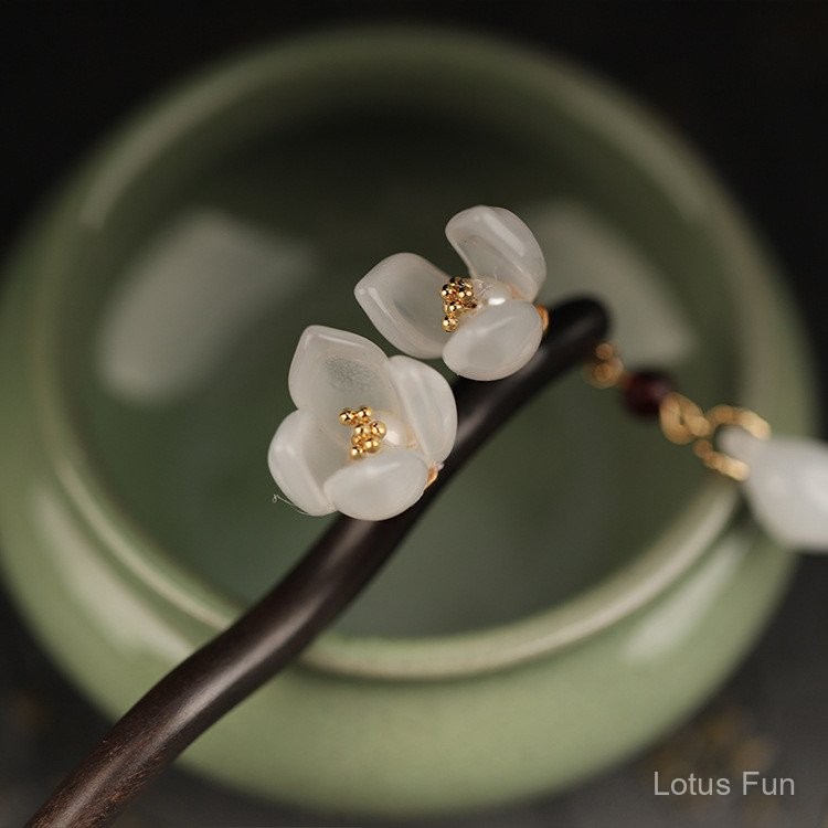 Phụ Kiện Hanfu: Kẹp Tóc Handmade Gỗ Đàn Hương Trong Suốt, Thiết Kế Retro Cung Đình