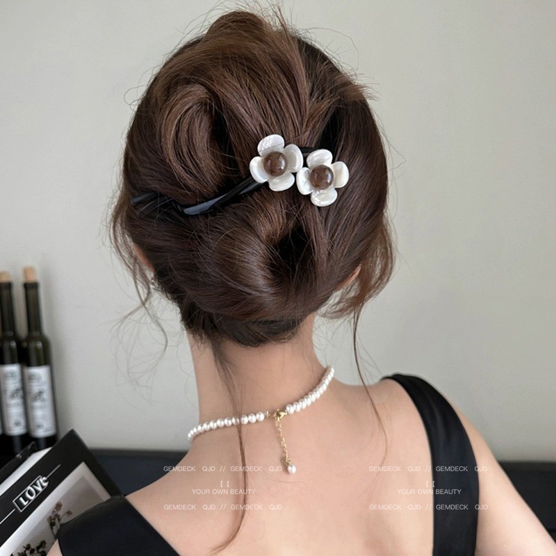 Phụ Kiện Tóc Cao Cấp: Kẹp Tóc Xoắn Hoa Cho Nữ