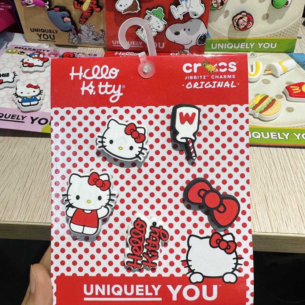 Phụ kiện Hello Kitty có thể tháo rời cho giày lỗ/giày cao cấp, họa tiết hoa Busch Zhibixing