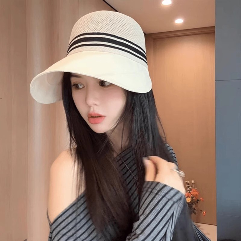 Mũ chống nắng vành rộng, thoáng khí, thích hợp đi biển