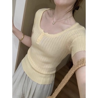 Ren Nút Nhỏ Slim-fit Top Mùa Xuân Phong Cách Mới Hàn Quốc Áo Thun Mỏng Hơn