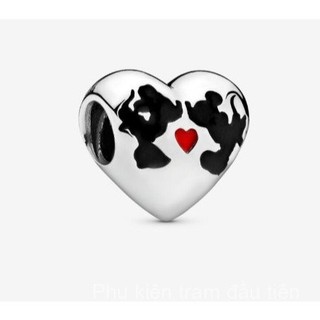 Mặt dây chuyền Mickey và Minnie Kiss