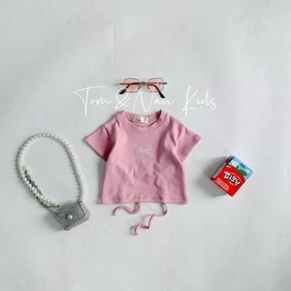 A24-[tomnaukids] Áo thun cộc tay Croptop thêu nơ rút dây cho bé gái thun bozip cotton size từ 8-35Kg