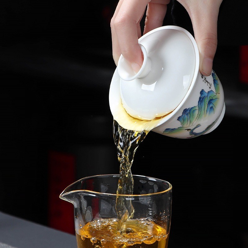 Bộ ấm chén khải sứ pha trà kèm vali da sang trọng