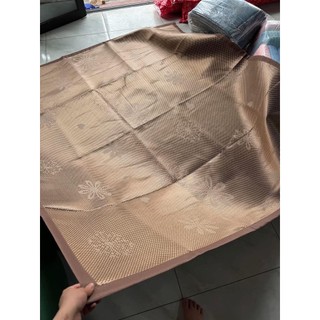 Chiếu mây lụa tơ tằm mềm mát dùng hè thoáng khí giặt máy tiện lợi