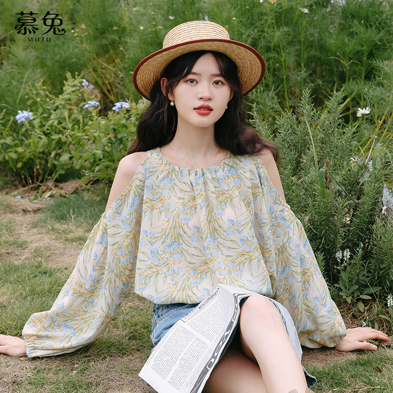Mutu Pháp Off-the-Shoulderneck Dài Tay Top Nữ Mùa Xuân 2026 Thiết Kế Phong Cách Mới Niche Slimer Nhìn Hoa Voan Áo Sơ Mi Rời Phù Hợp Với