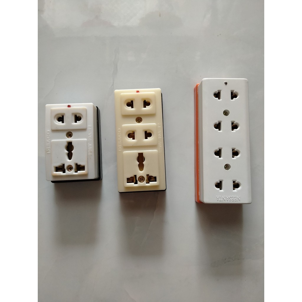 Ổ cắm 2 lỗ, 4 lỗ lắp taplo linh kiện đồng chịu tải cao