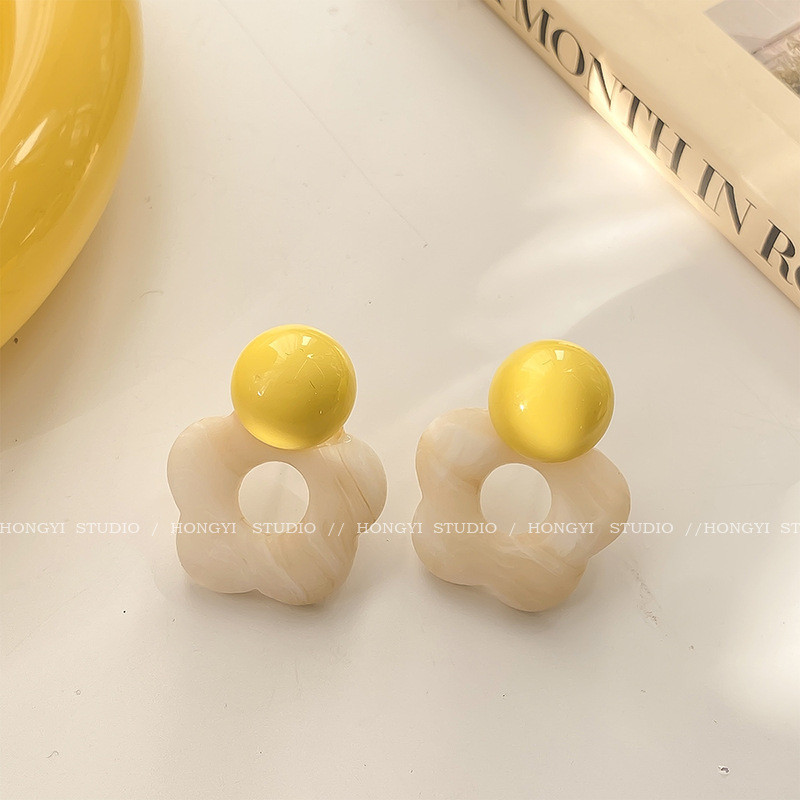 Bông Tai Nữ Đơn Giản Cổ Điển, Sang Trọng, Mới Phù Hợp