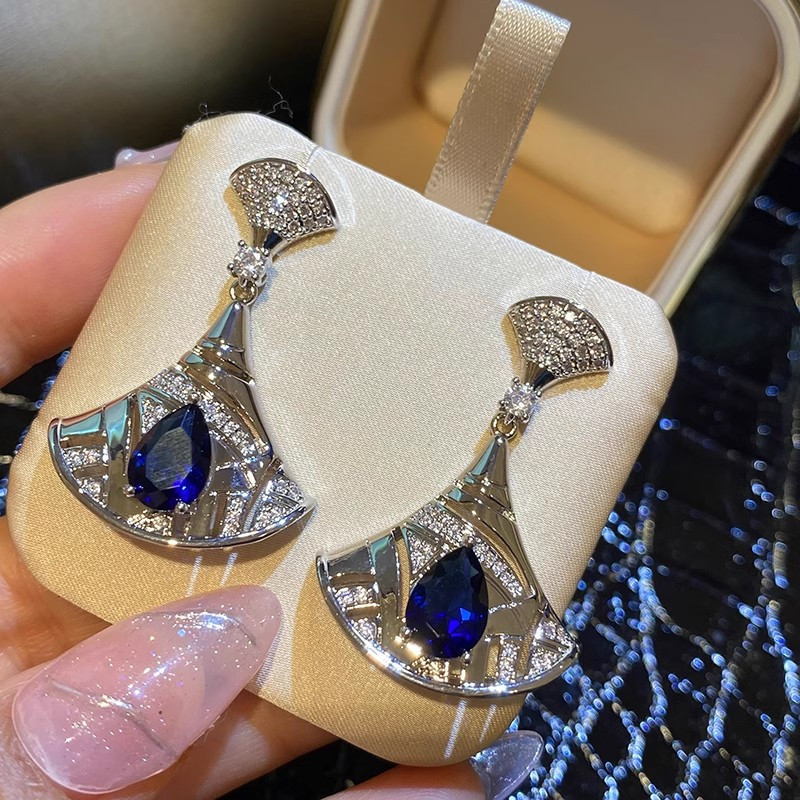 Mới Màu Xanh Zircon Hình Quạt Bông Tai Nữ Ánh Sáng Sang Trọng Thời Trang Tính Khí Bông Tai Wholes