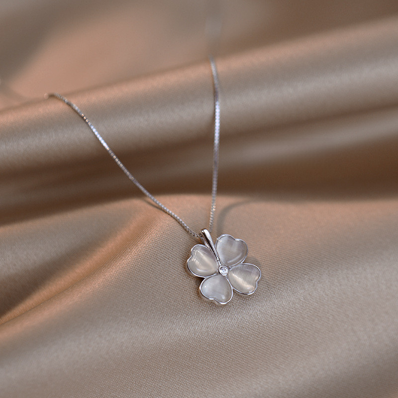 Vòng cổ cỏ ba lá opal cho nữ, mặt dây chuyền bền màu