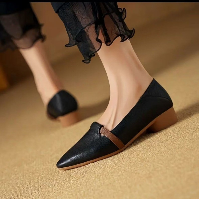 Atikota Nữ Đế Bằng Thời Trang Mũi Nhọn Đơn Giản Nông Miệng Ánh Sáng Đa Năng Cao Su Đế Mềm Thoải Mái Giày Đơn Cho Nữ