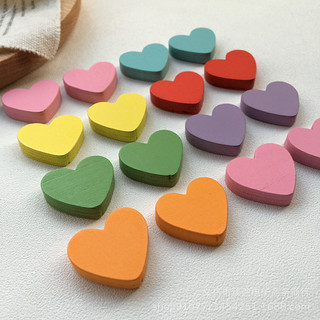 Sơn xịt gỗ nhiều màu sắc đào dùng làm phụ kiện handmade trái tim