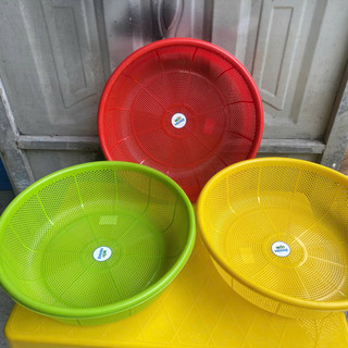 Bộ 2 Rổ Nhựa Winhome Rỗ Gạo Lỗ Nhỏ, Màu Sắc Tươi Sáng, An Toàn Cho Sức Khỏe – Phương Trang