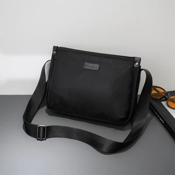 Túi đeo vai nam công sở nhẹ Vải Oxford Túi đeo vai thông thường Túi iPad ngang Túi đựng tài liệu chống nước Túi Messenger Túi xách nam màu đen Túi xách nam thông thường Túi đeo vai thể thao