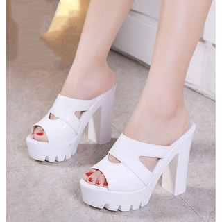 Dép Guốc Cao Gót Nữ Quai Da Bóng Khoét Kiểu Gót Vuông 9cm Đế PU Nhẹ - Mã CG99