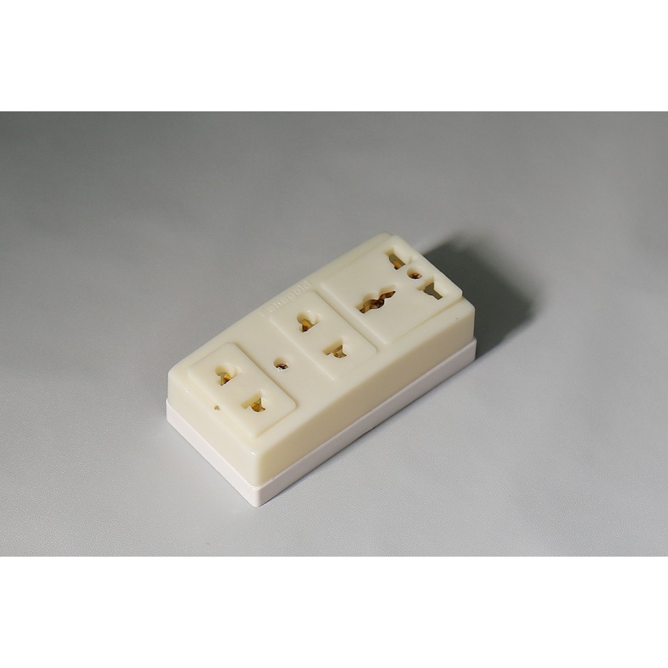 Ổ cắm 2 lỗ, 4 lỗ lắp taplo linh kiện đồng chịu tải cao