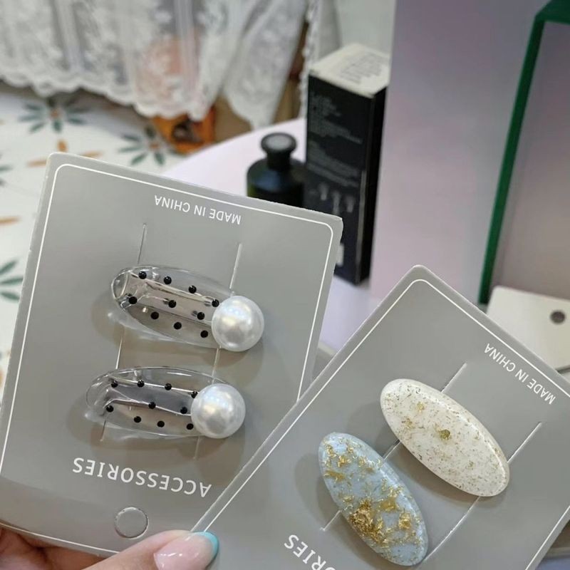 Kẹp tóc chấm bi ngọt ngào dễ thương