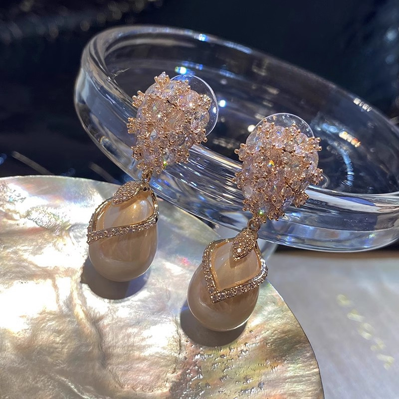 Pháp Champagne Ngọc Trai Zircon Bông Tai Nữ Tính Khí Nhẹ Bông Tai Sang Trọng