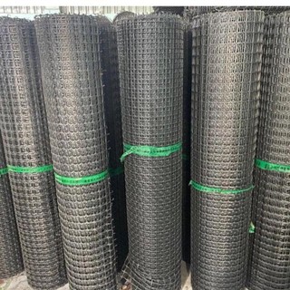 loai 1. luoi nhua nguyen sinh 1m2 dài 50m làm lưới rào vườn, làm chuồng gà, làm chuồng vịt