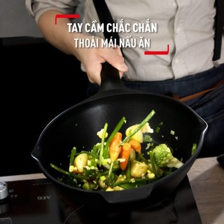 Chảo đúc sâu lòng cao cấp Tefal Robusto 28cm (E2491944) - Bảo hành chính hãng 24 tháng [Hỏa tốc Hcm]