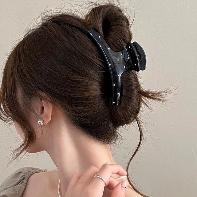 Kẹp tóc màu đen lớn cảm giác cao cấp 2026 Kẹp tóc cá mập phong cách mới