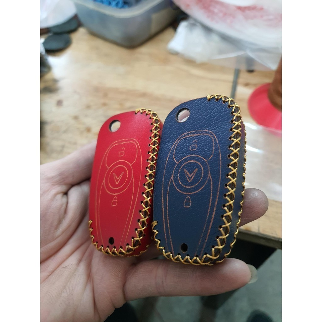 Bao da chìa khoá Vinfast Fadil handmade da thật, khâu thủ công khắc tên miễn phí