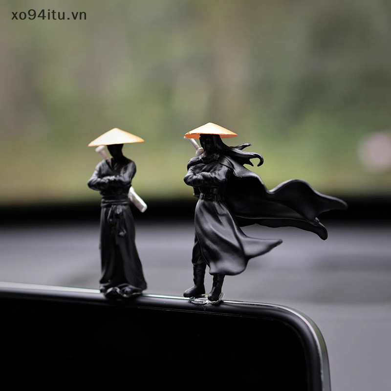 Xoitu Phụ Kiện Nội Thất Ô Tô Búp Bê Jianghu Knight Màn Hình Máy Tính Để Bàn Đồ Trang Trí Cổ Hiệp Sĩ Điều Khiển Trung Tâm Xe sman VN