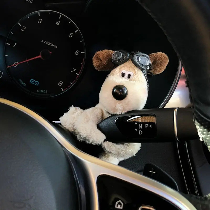 Kawaii Pig Sang Trọng Búp Bê Xe Kính Chắn Gió Khăn Lau Trang Trí Dễ Thương Phụ Kiện Xe Hơi Trang Trí Bàn Làm Việc Nhà Quà Tặng Sáng Tạo Cho Nữ Đáng Yêu Động Vật Trang Trí