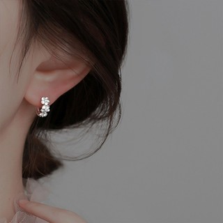 Bông tai camelia mạ bạc S925 nhẹ và sang trọng, phù hợp làm phụ kiện trang sức cho nữ